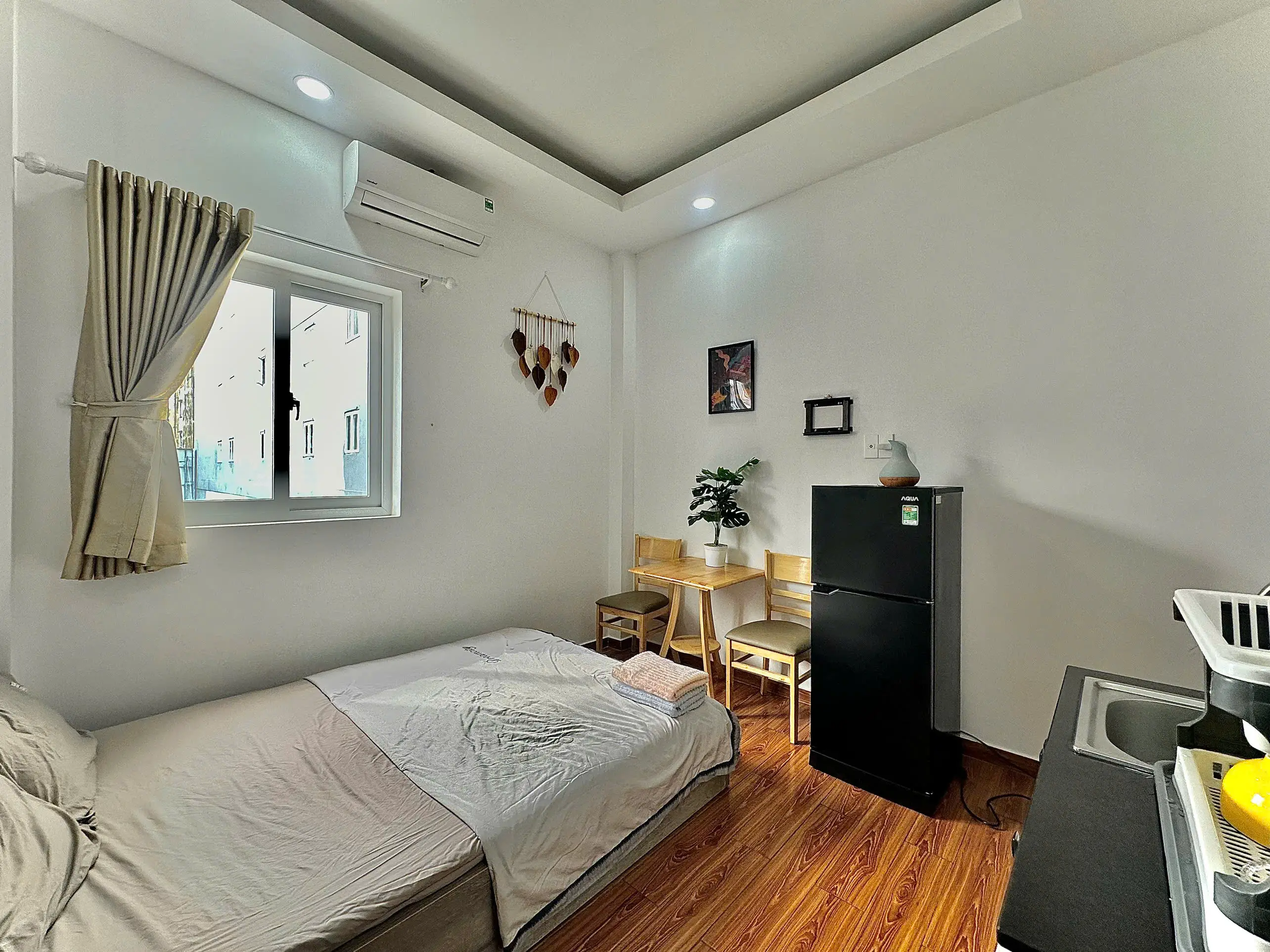 Cho thuê phòng 240/2A, Lê Thánh Tôn ZTT3, Phường Bến Thành, Quận 1, Hồ Chí Minh N50 P1585