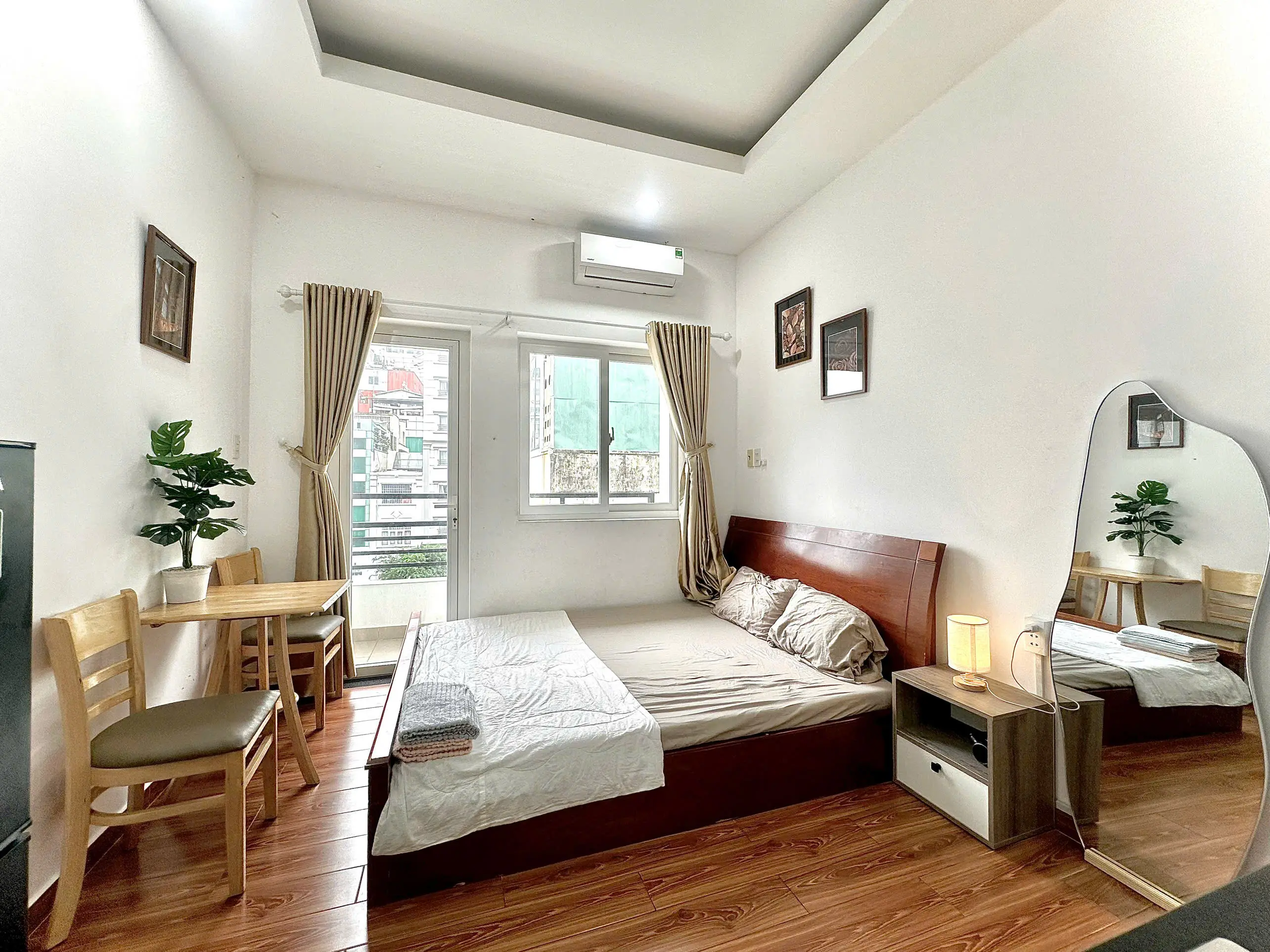 Cho thuê phòng 240/2A, Lê Thánh Tôn ZTT3, Phường Bến Thành, Quận 1, Hồ Chí Minh N50 P1586