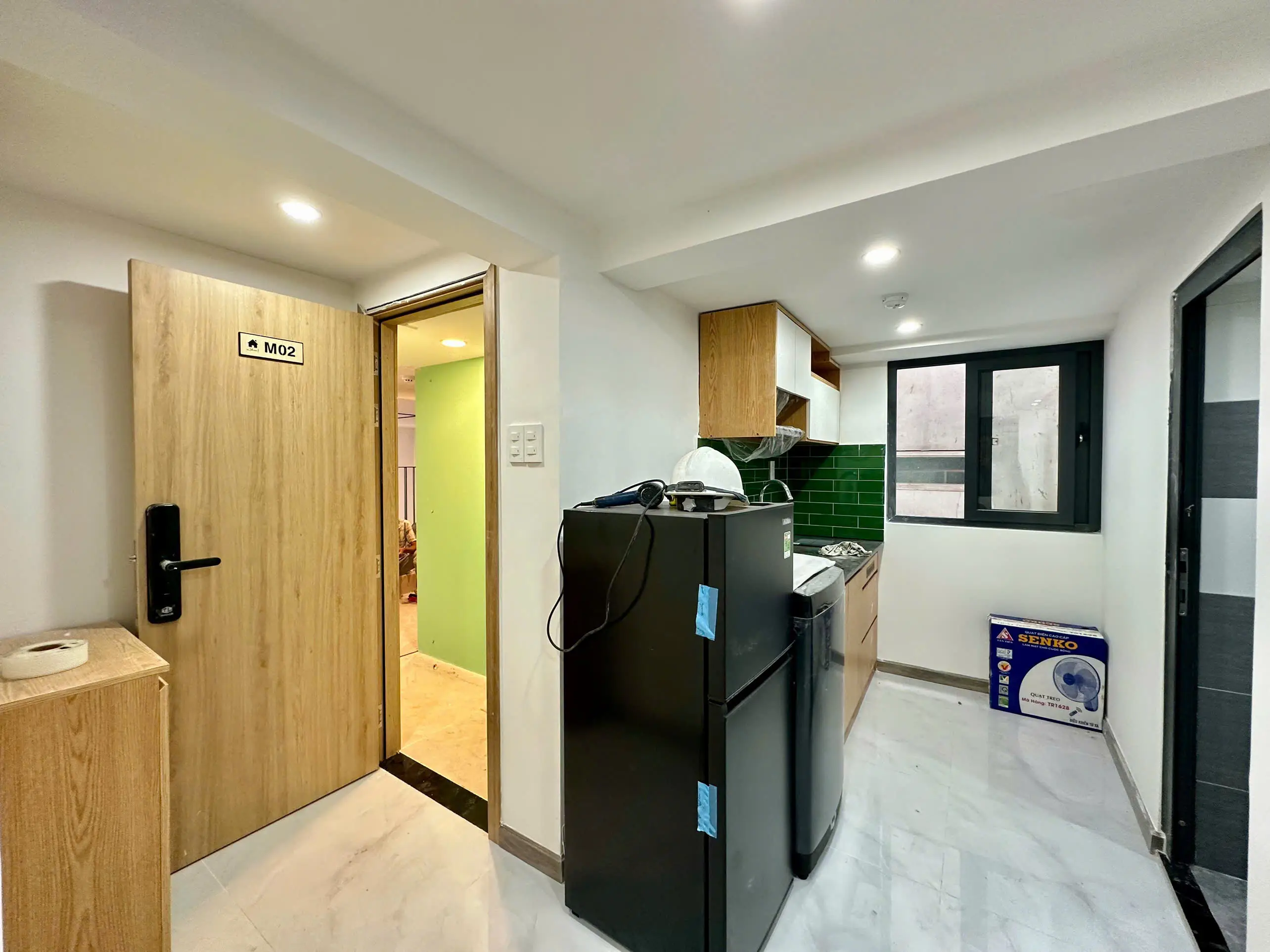 Cho thuê phòng 40A, Tôn Thất Tùng ZTT3, Phường Bến Thành, Quận 1, Hồ Chí Minh N123 P2215