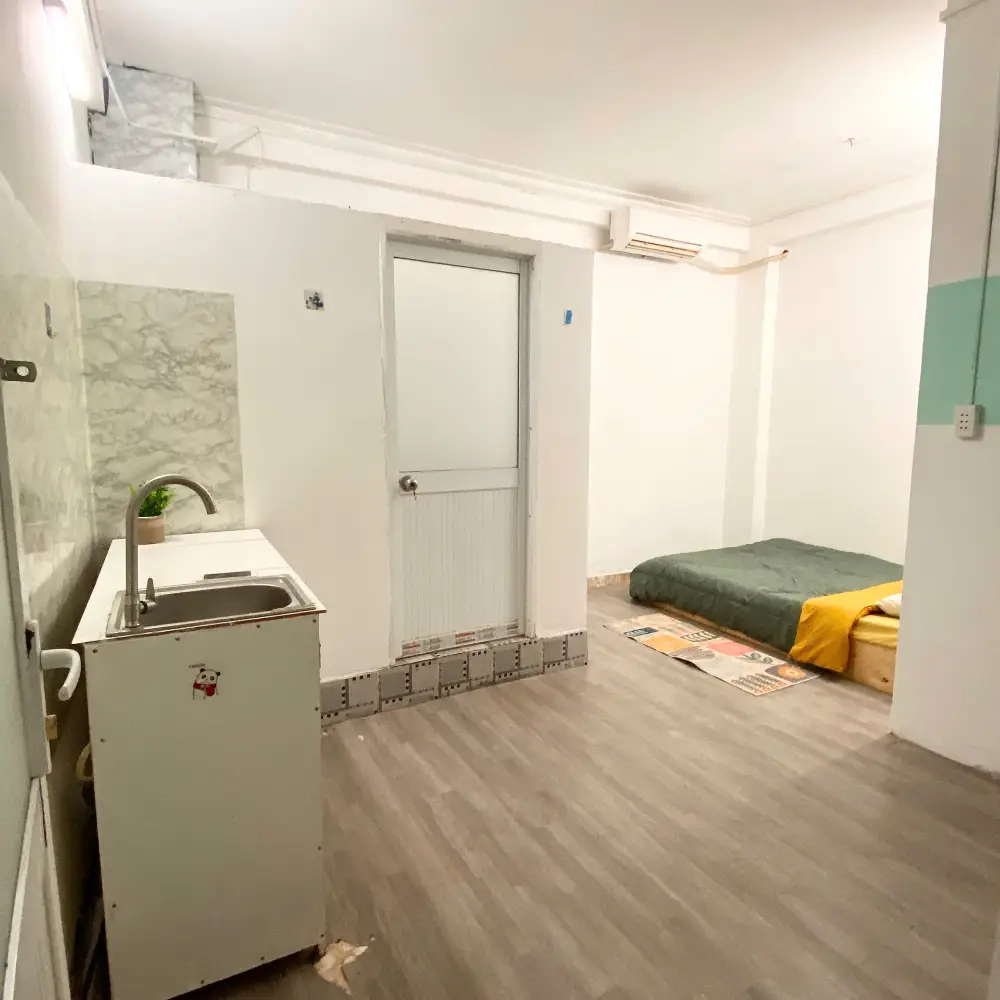 Cho thuê phòng 95/1, Nguyễn Trãi ZTT3, Phường Bến Thành, Quận 1, Hồ Chí Minh N7354 P2301