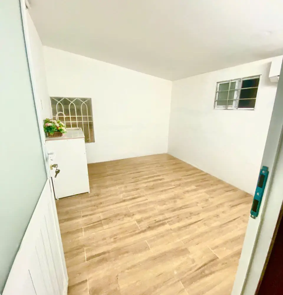 Cho thuê phòng 95/1, Nguyễn Trãi ZTT3, Phường Bến Thành, Quận 1, Hồ Chí Minh N7354 P2355